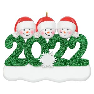 Maxora Personalized Ornament 2021 Family of 3