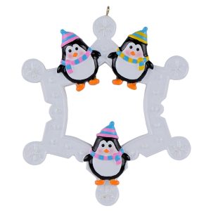 Maxora Personalized Snowflake Ornament with Penguin for Family of 3