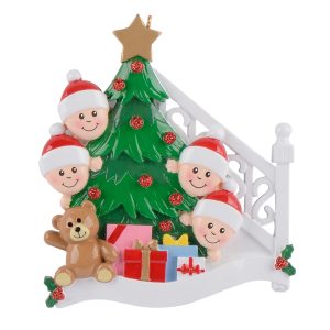 Maxora Personalized Ornament   Christmas Morning Family of 4
